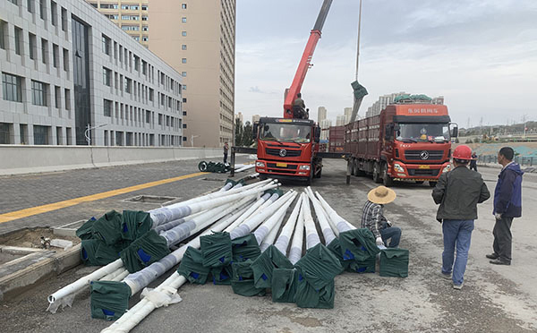 陇西太阳能路灯灯杆垂直度矫正方法与维护 陇西太阳能路灯灯杆垂直度矫正方法与维护