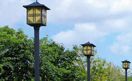 太阳能陇西庭院灯怎么选亮度与续航更耐用